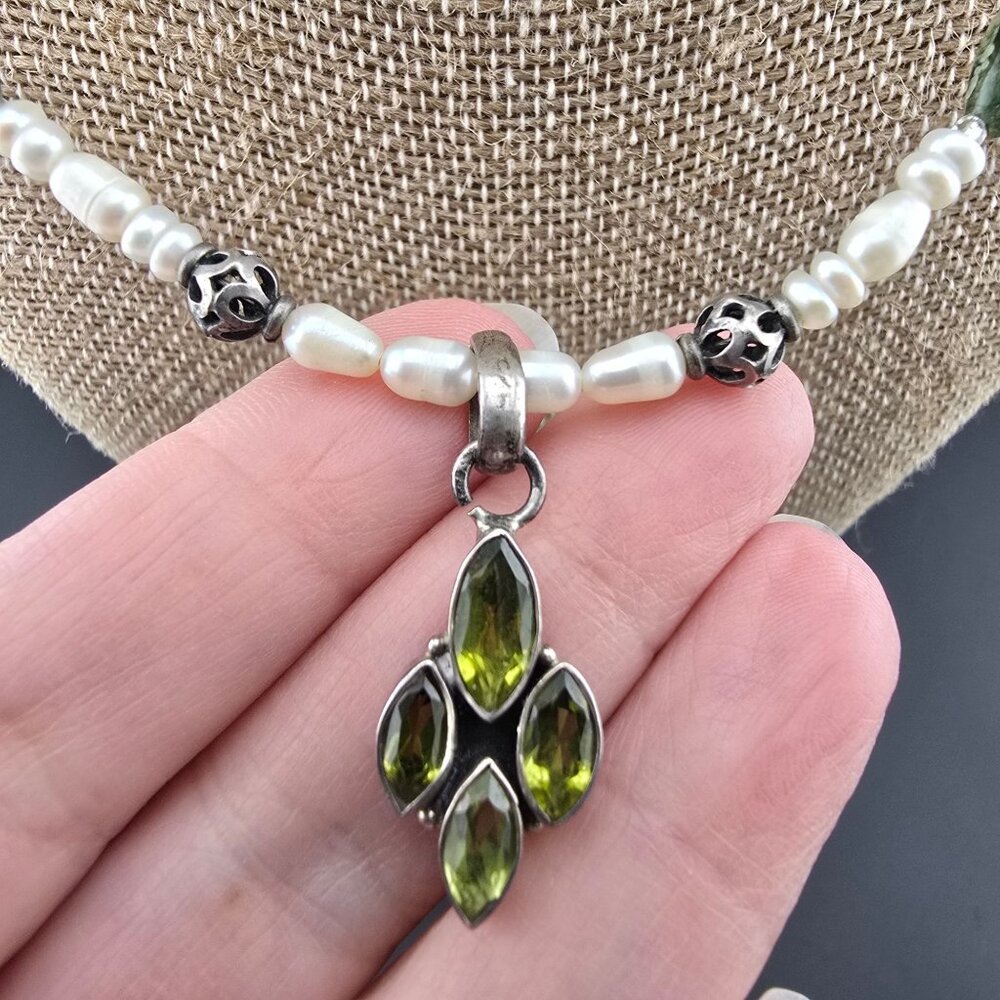 Freshwater Pearl & Green Peridot Sterling Silver Necklace Pendant Spring Easter - Picture 3 of 7
